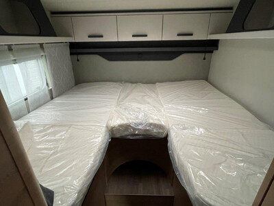 KNAUS L!VE WAVE 700 MEG PLATINUM SELECTION